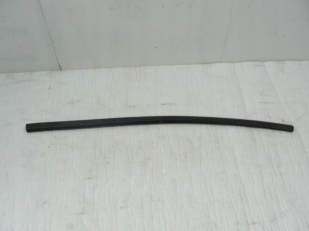 фото №1, Прокладка решетка верхний mercedes glc x254 a2546280400