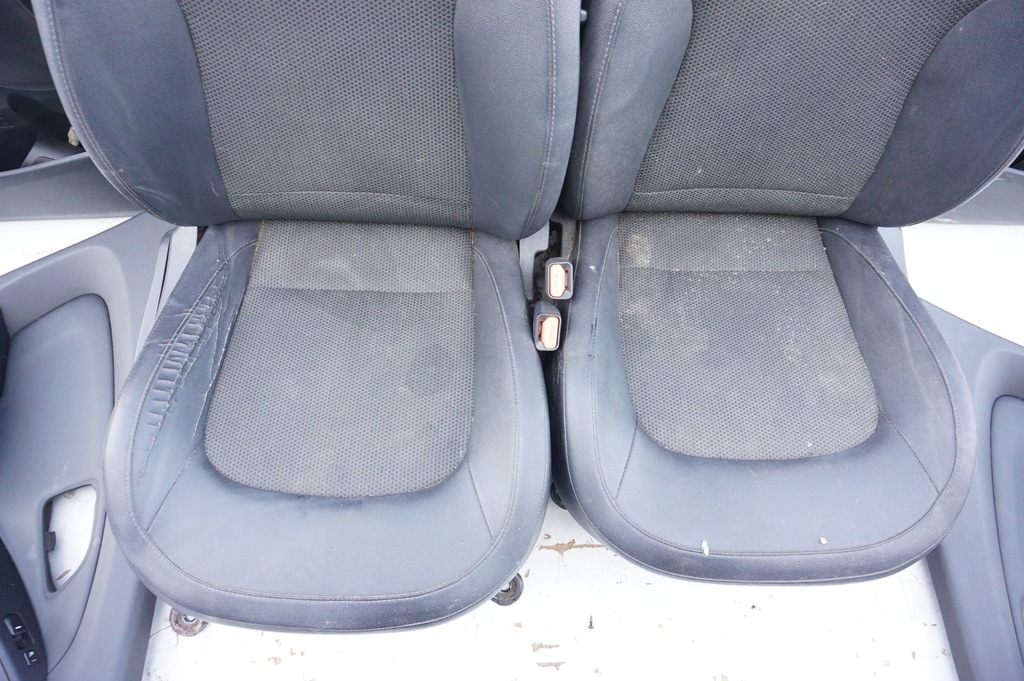 фото №8, Сиденья сиденья подогрев перед + задняя pół кожа hyundai ix35 i