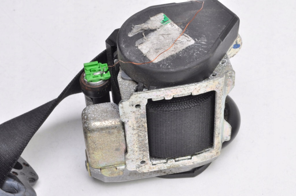 Porsche boxster 986 ремінь безпеки правий перед 98680303404 Київ