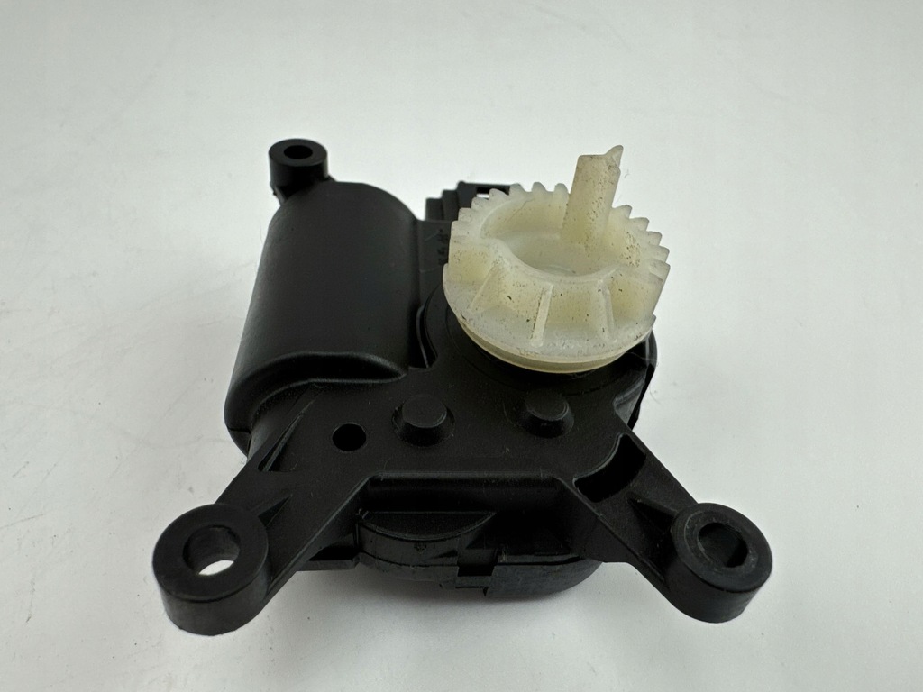 фото №8, Audi a3 s3 8v 2015 моторчик отопителя