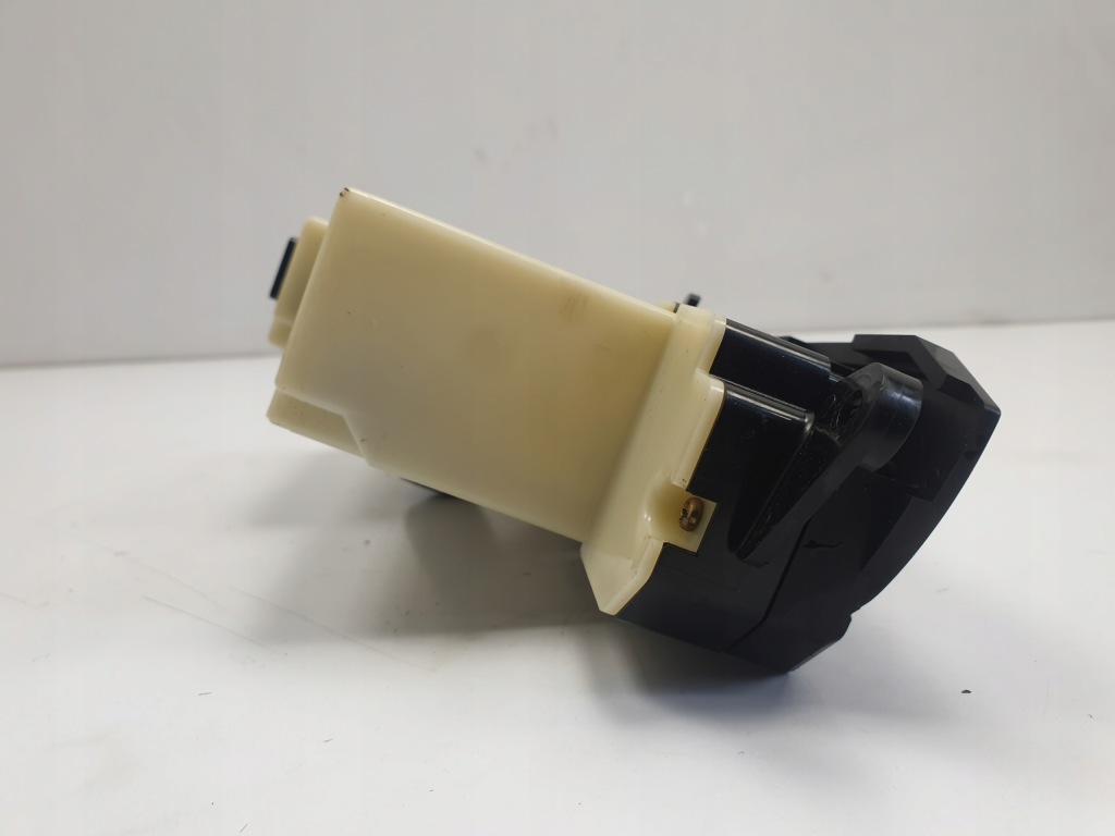 фото №7, Mazda xedos дисплей компьютер tc92611j0