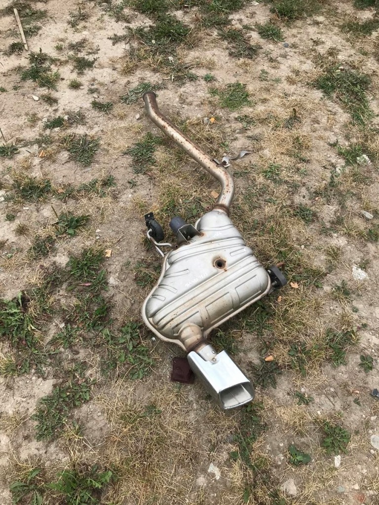 фото №1, Mercedes ml w164 вихлоп гасник наконечник вихлоп