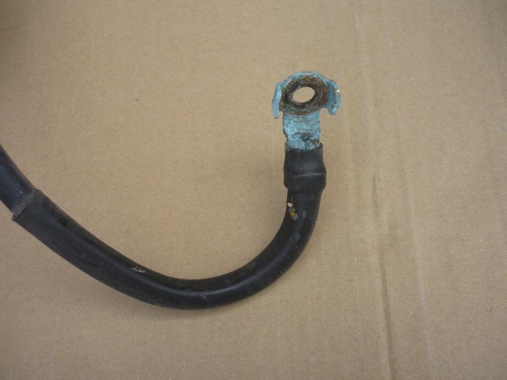 Комплект клемма аккумулятор plus + минус vw audi seat skoda 1.4 1.6 1.9 2.0 Цена