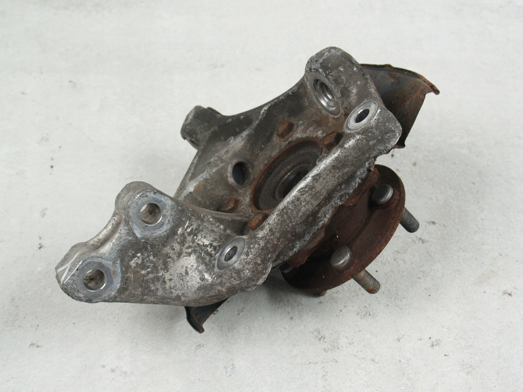 фото №3, Поворотний кулак ступиця права правий перед toyota prius ii