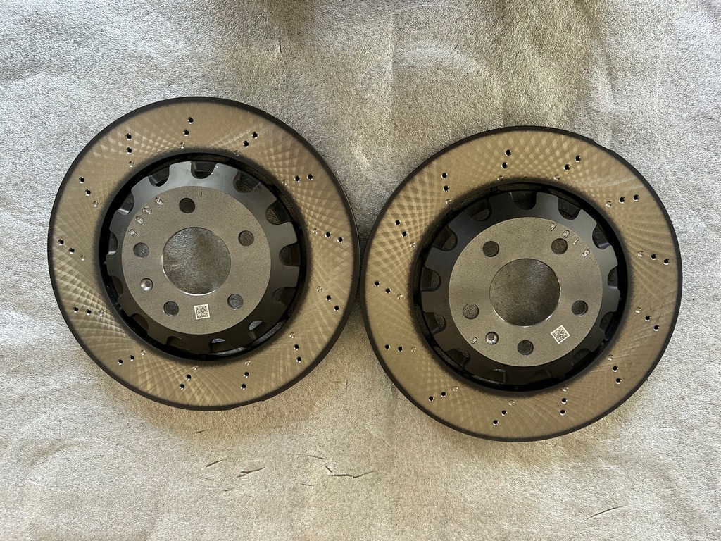 фото №1, Диск тормозная 8w0615601g audi rs5 rs4.....