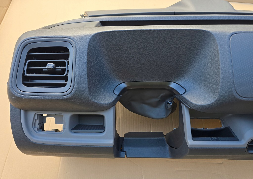 фото №12, Vw id buzz приборная панель приборная панель приборная консоль 1t5857003h оригинал air bag