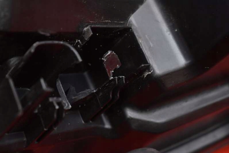 фото №10, Фара правий лампа перед led eu 81110-02t51 toyota corolla e21 19-21