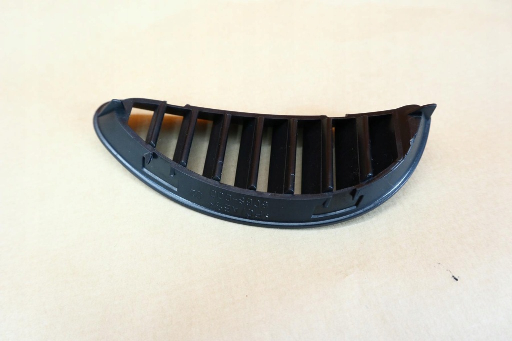 фото №3, Mercedes slk r171 решётка обдув консоли левая