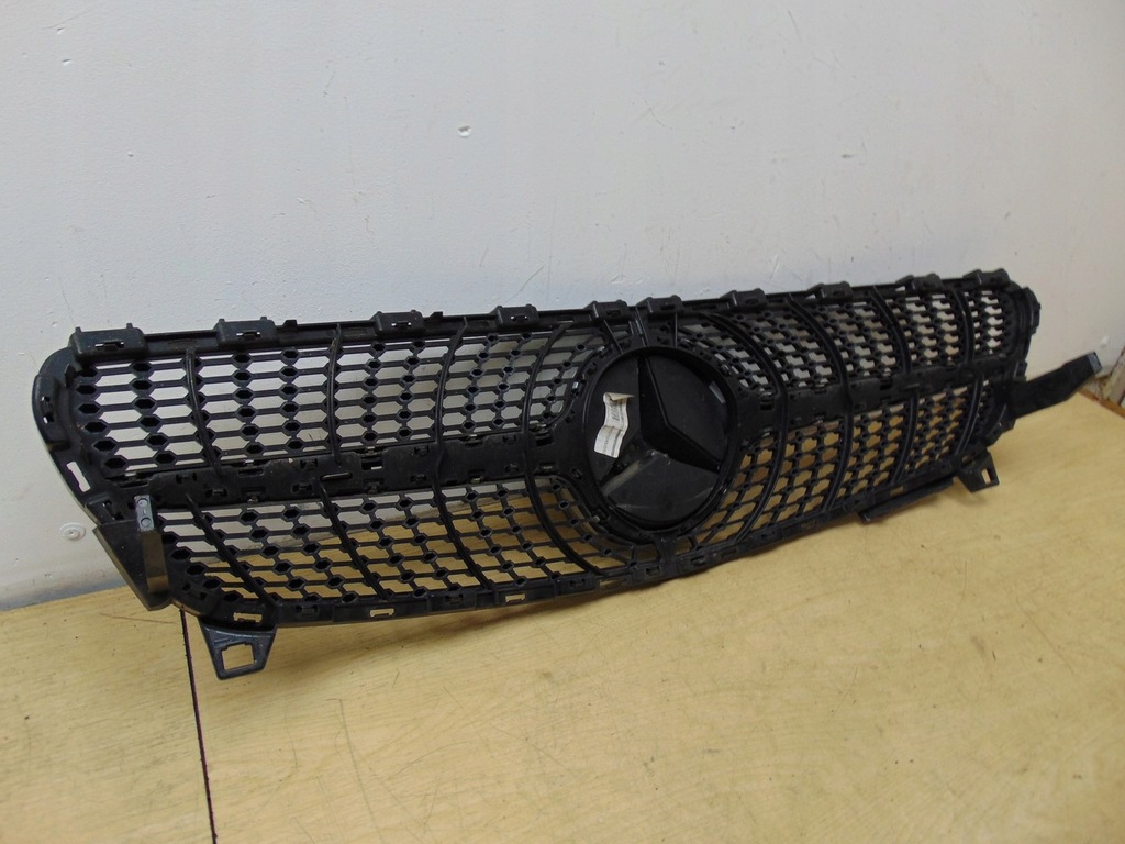 фото №14, Решітка радіатора решітка радіатора mercedes w176 amg a1768881760