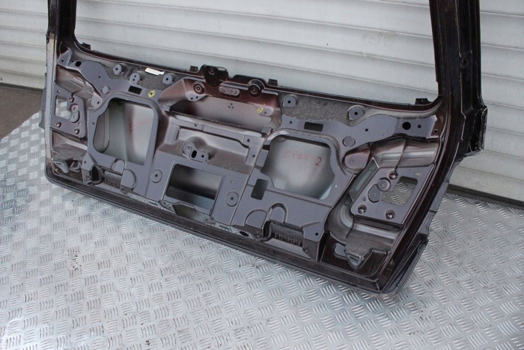 фото №10, Mercedes w212 e220 крышка багажника задняя багажника