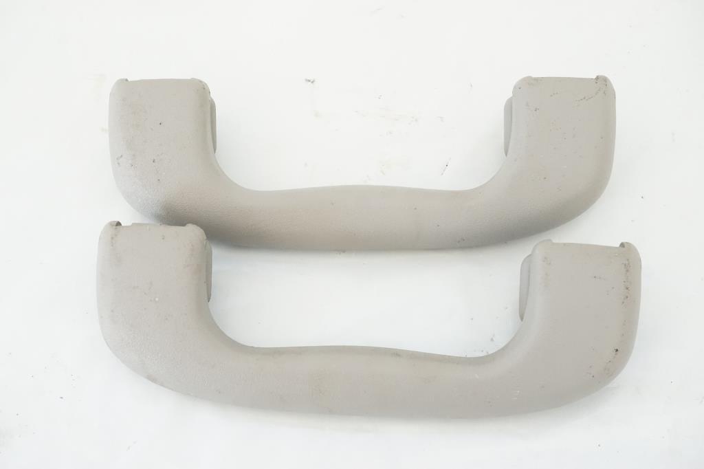 фото №1, Ручка кронштейн потолочный перед opel zafira b