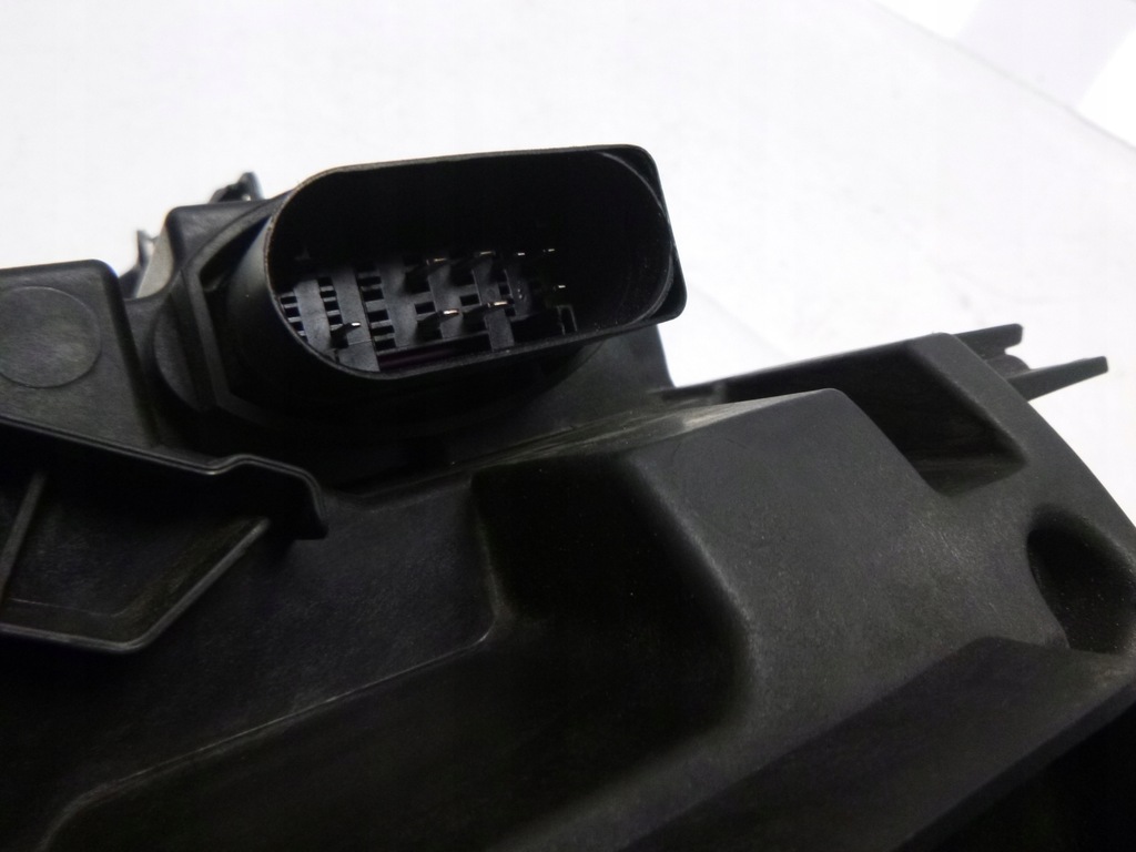 фото №13, Vw touran 2 ii лампа лівий перед ліва 8pin full led