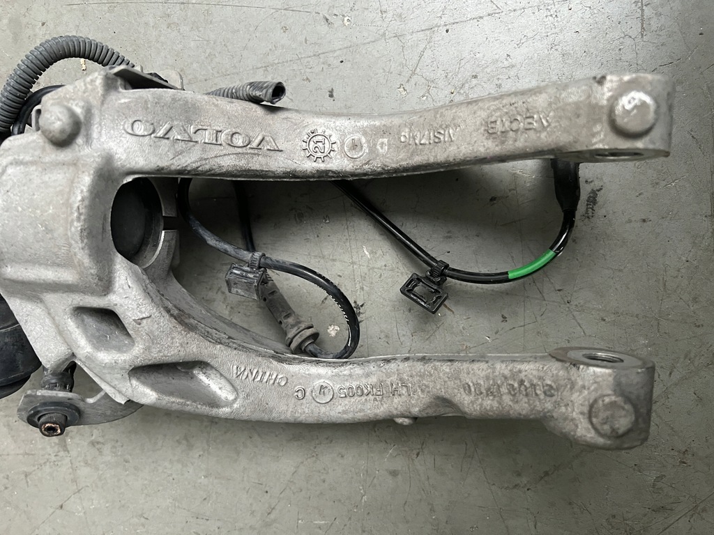 фото №9, Підвіска mcperson лівий поворотний кулак привідний вал важіль ліва передня volvo v90