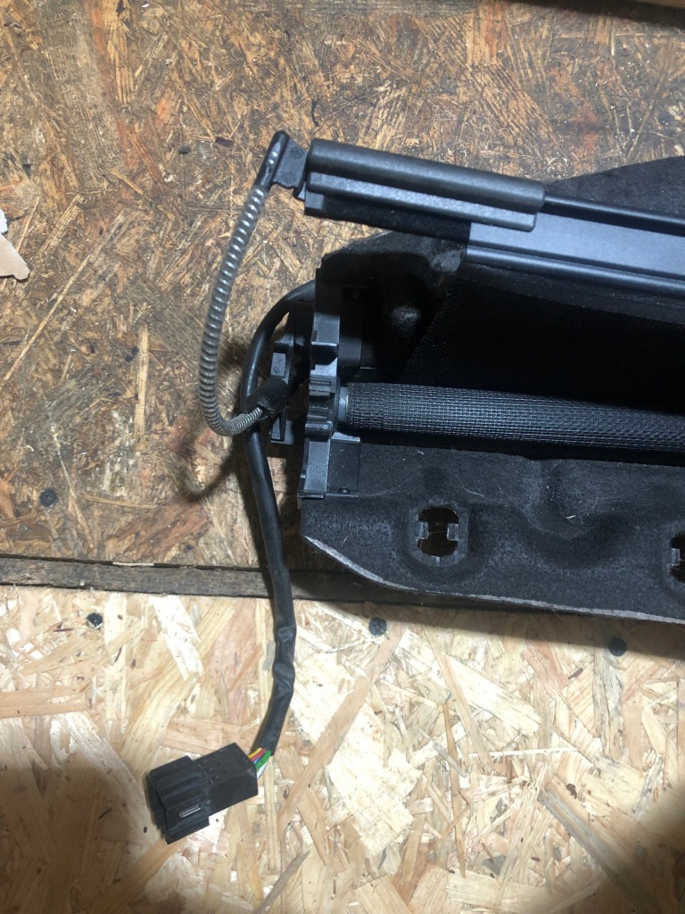 Полиця шторка mercedes w222 2228100020 patrz zdj Ціна