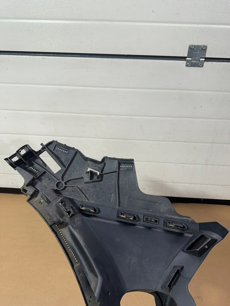 фото №9, Усилитель бампера левая, направляющая левый mercedes eqa w243, h243 amg