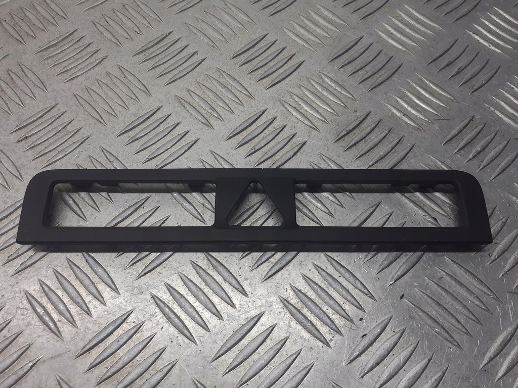 фото №1, Рамка консоли audi a3 8p 2.0 fsi 8p0863321b