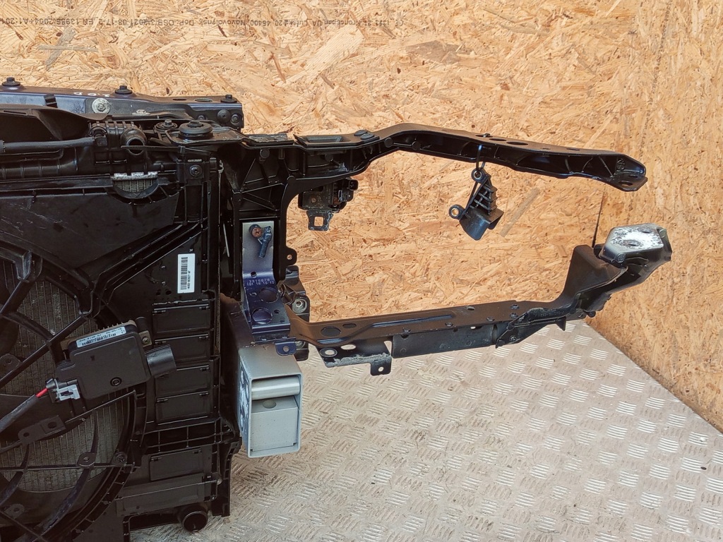 Jaguar f-pace x761 2.0d ремень передний вентилятор радиатор комплектный в Украине