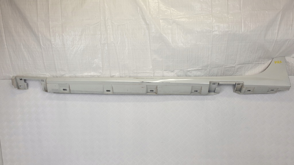 фото №1, Audi a6 c7 s-line молдинг порог левая порог