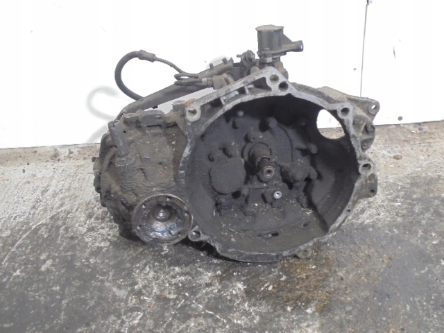 фото №1, Volkswagen passat b3 коробка передач передач механическая 1.6td aff