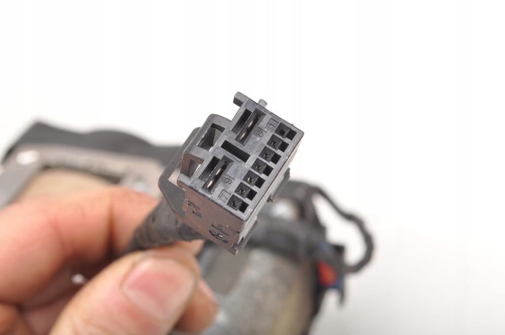 фото №7, Bmw 7 f02 pas безпеки лівий перед czytaj!!!