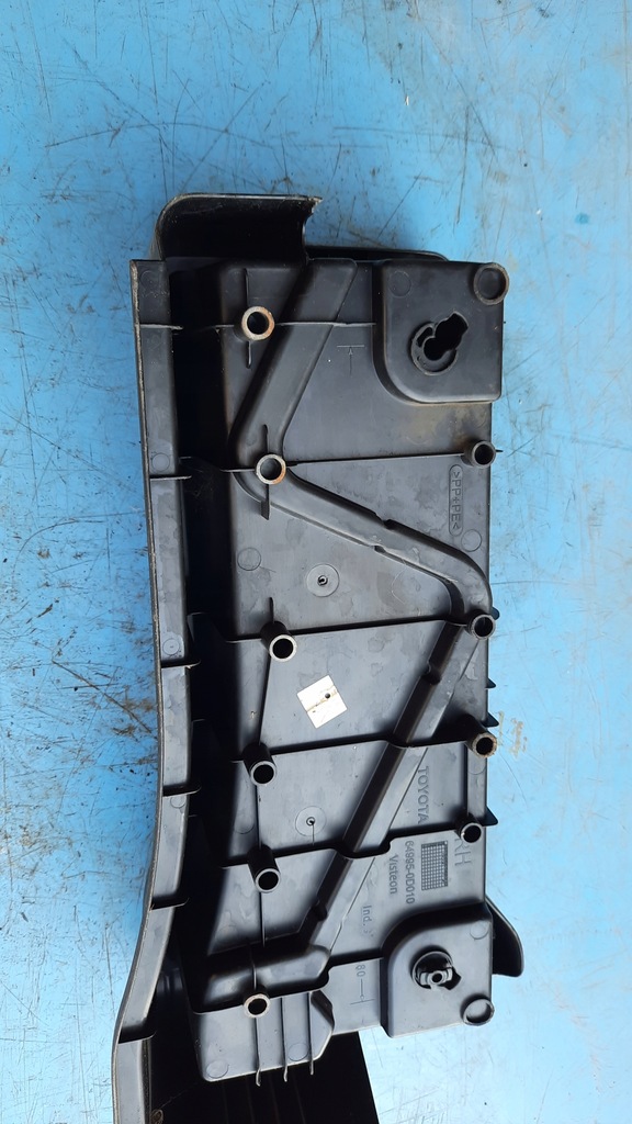 фото №5, Бардачок багажника 64995-0d010 toyota yaris ii