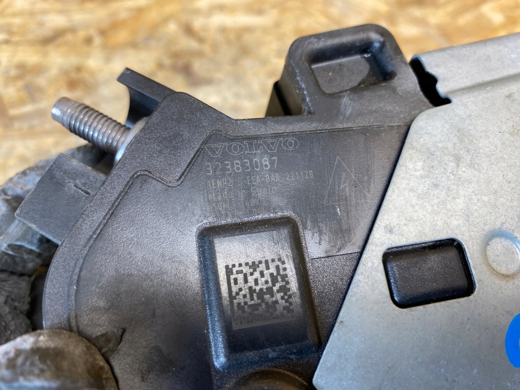 фото №10, Генератор volvo v60 ii s60 iii xc60 ii xc90 ii mild hybrid 2.0b 32383087