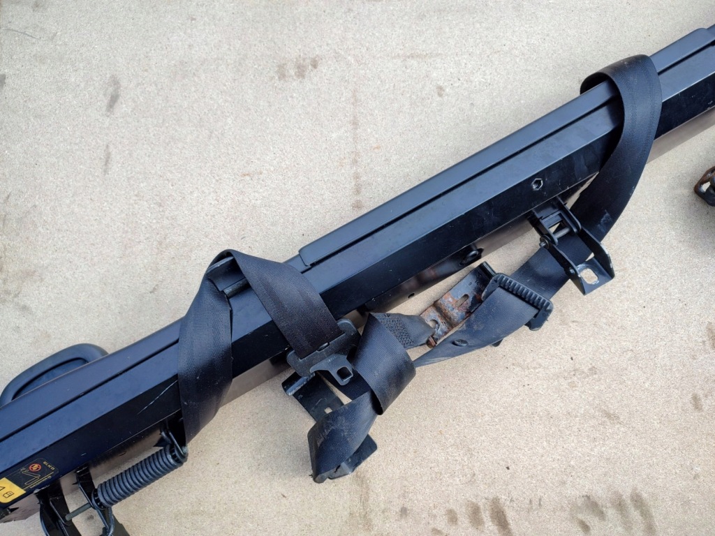 фото №1, Saab 9-3 ys3d балка ремней задняя комплект