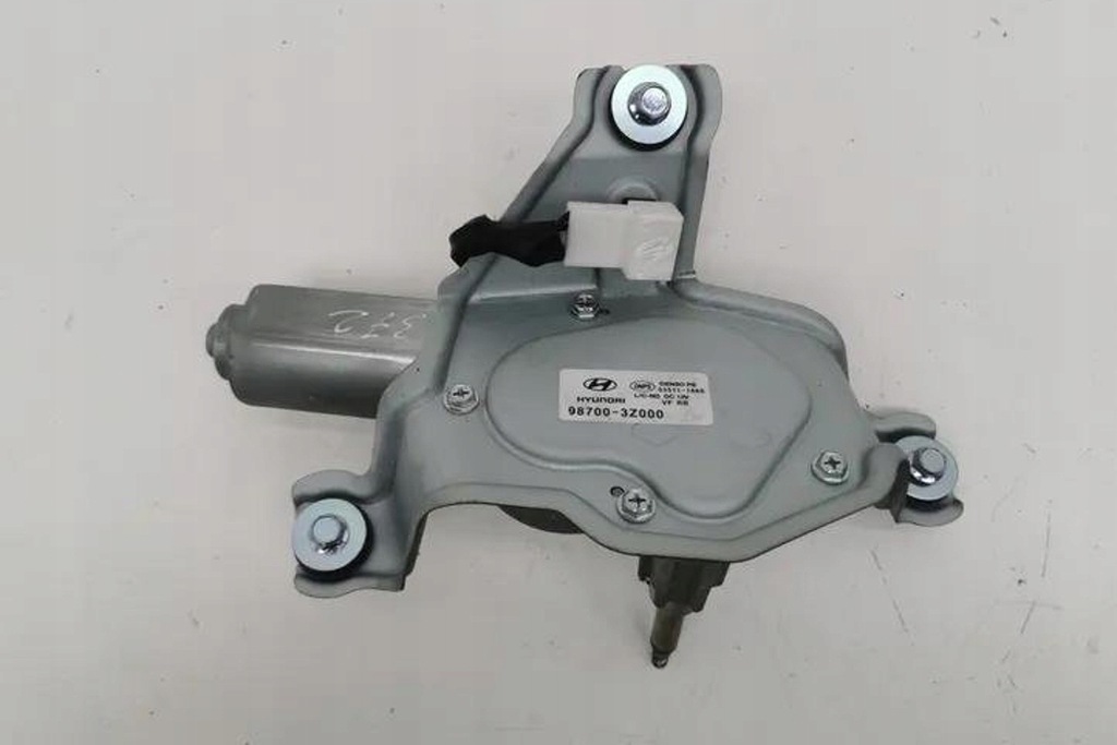 фото №9, Моторчик дворники крышки hyundai i40 vf 987003z000 1.7l дизель 85kw