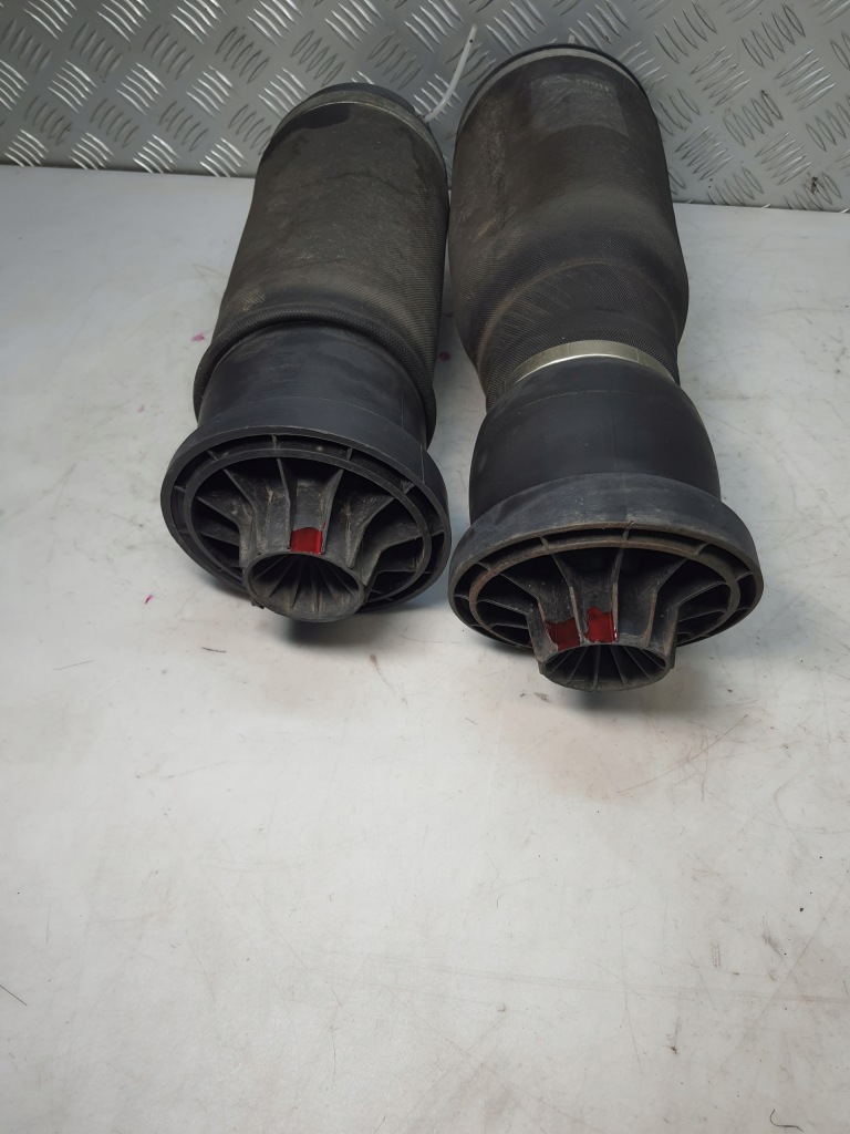 Пневмоподушка подушка амортизатор подвеска задний  mercedes r w251 2513200425 Оригинал