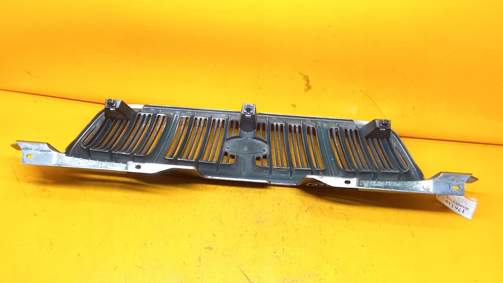 фото №9, Решітка радіатора решітка радіатора kia carens 00-02r