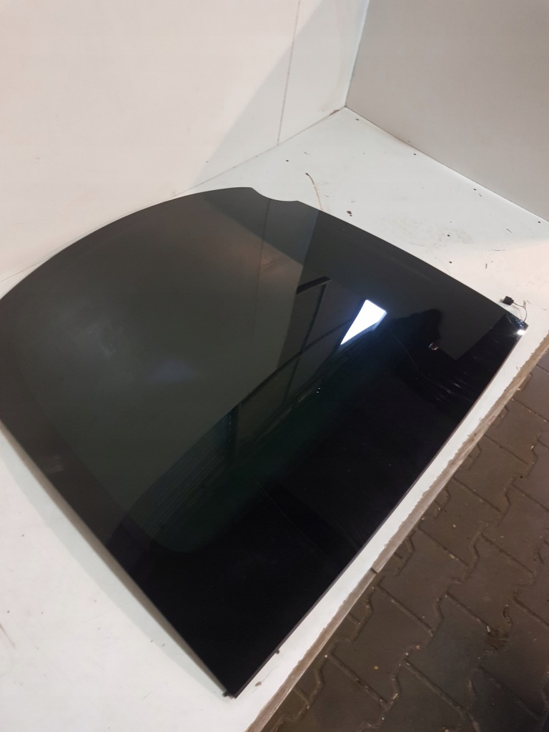Купити Tesla x скло задня кришки багажника