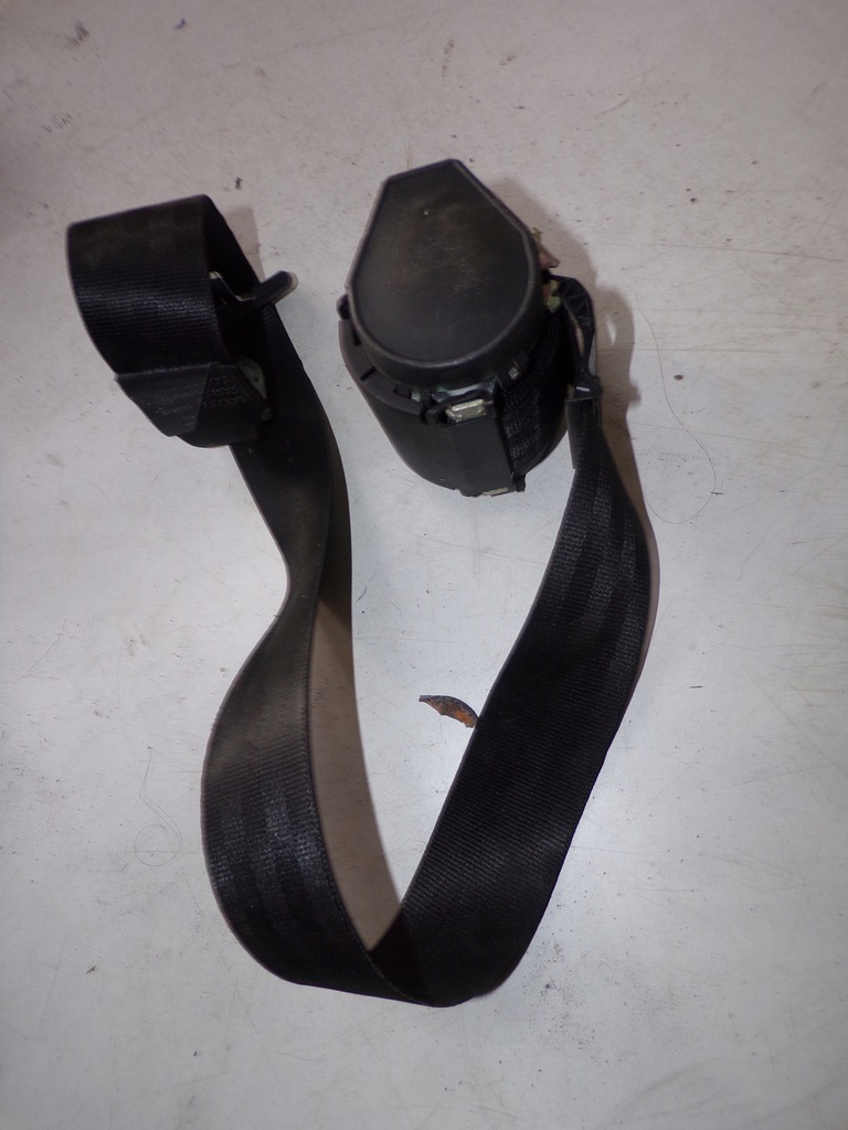 фото №2, Pas безпеки задня audi a4 b8