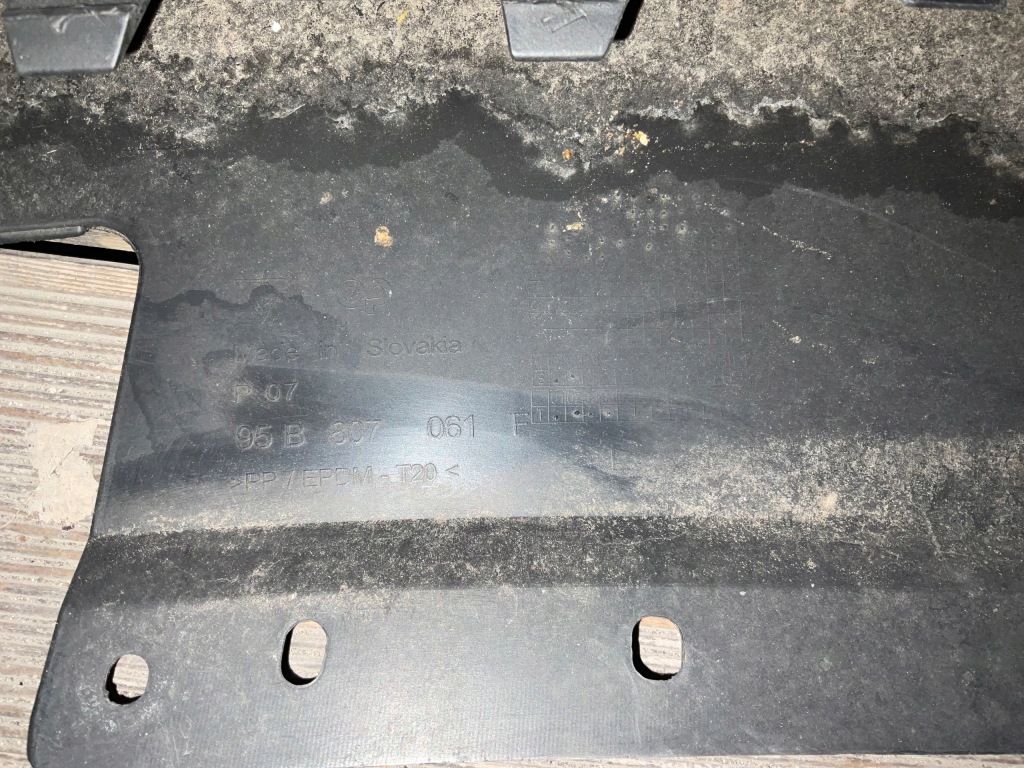 Porsche macan спойлер dol dół бампера перед 95b807061f оригінал Київ