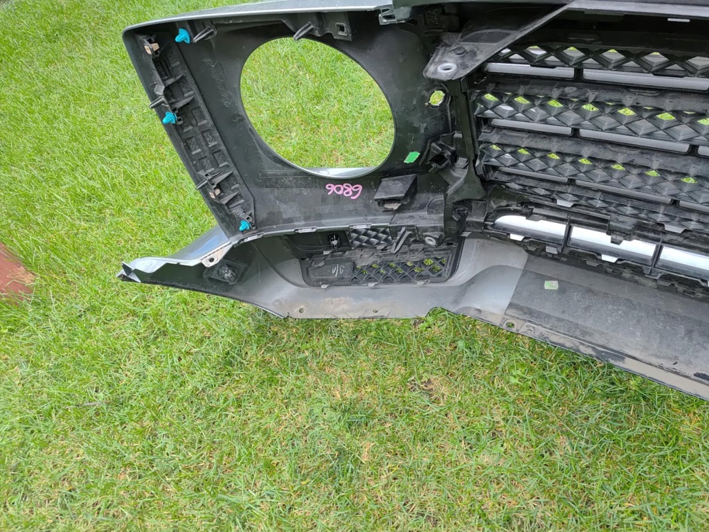 Mercedes g klasa w463 бампер перед передній решітка радіатора 6806 Доставка