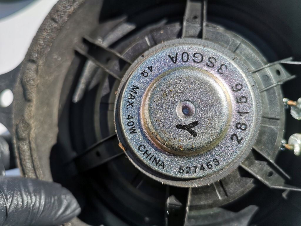 фото №3, Captur динамики дверь