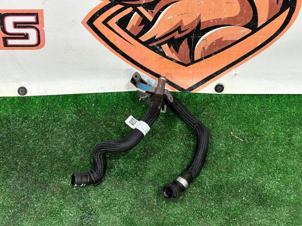 Купити Патрубок води радіатора egr rr l551 m4d3-18b402-ba