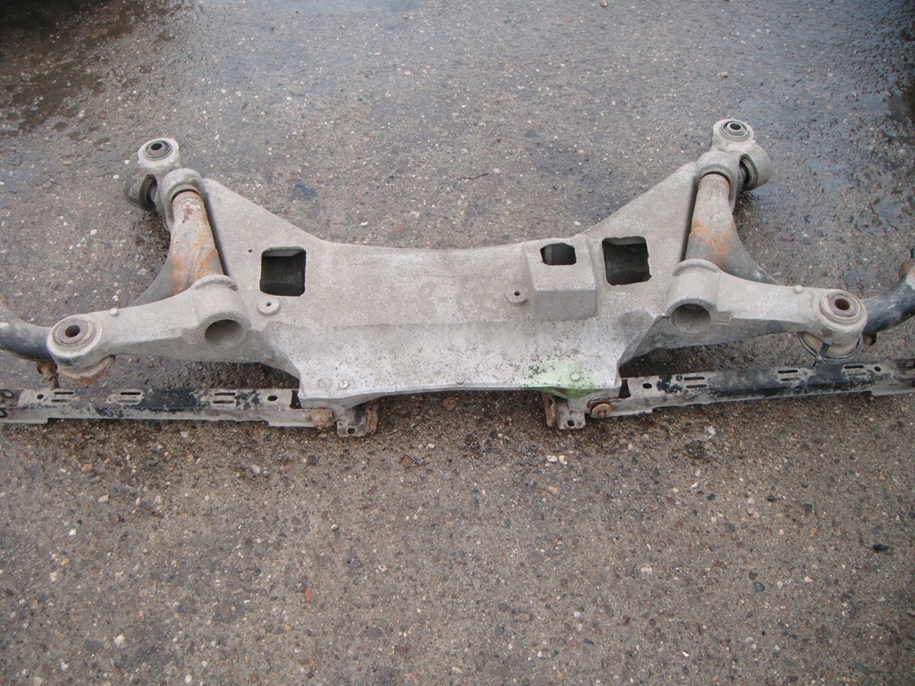 фото №1, Volvo v70 ii 00 -07 d5 балка подвеска задняя