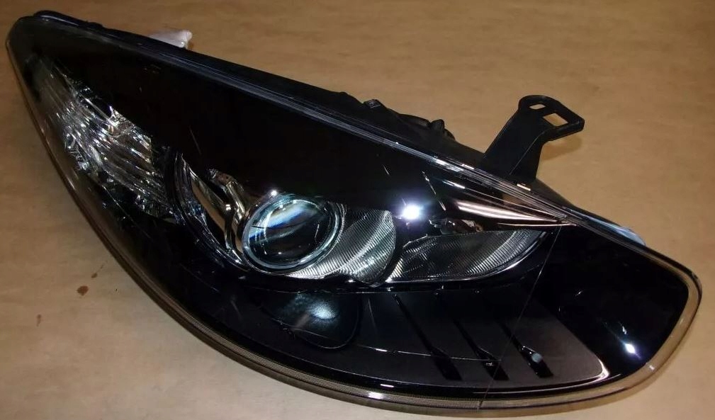 фото №2, Новий оригінальний номер фара renault fluence правий 260101858r