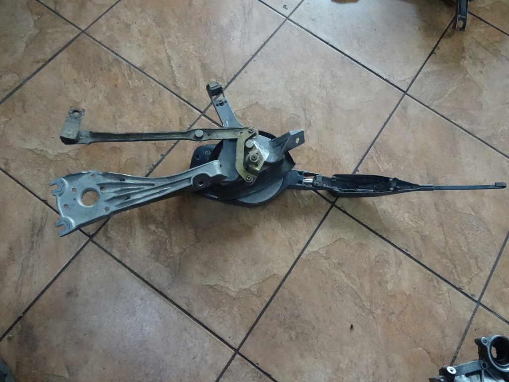 фото №4, W124 механизм дворник 1248200242