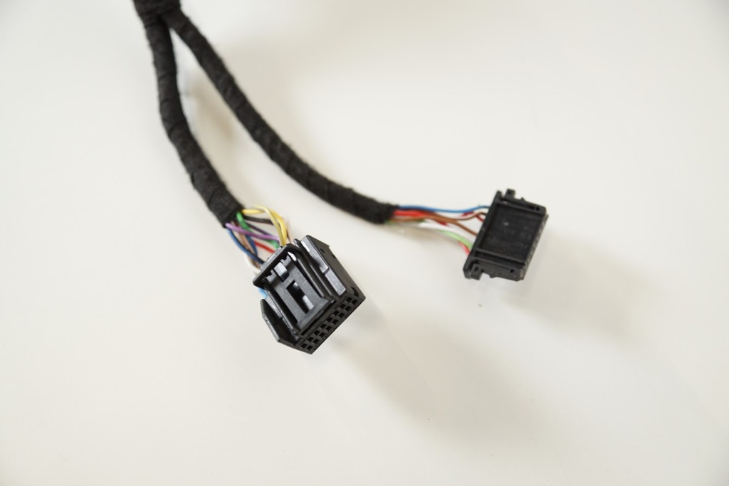 фото №8, Дзеркало правий перед eur 13+7-pin kod: lc3j vw id.3 id3 камера асистент 22r