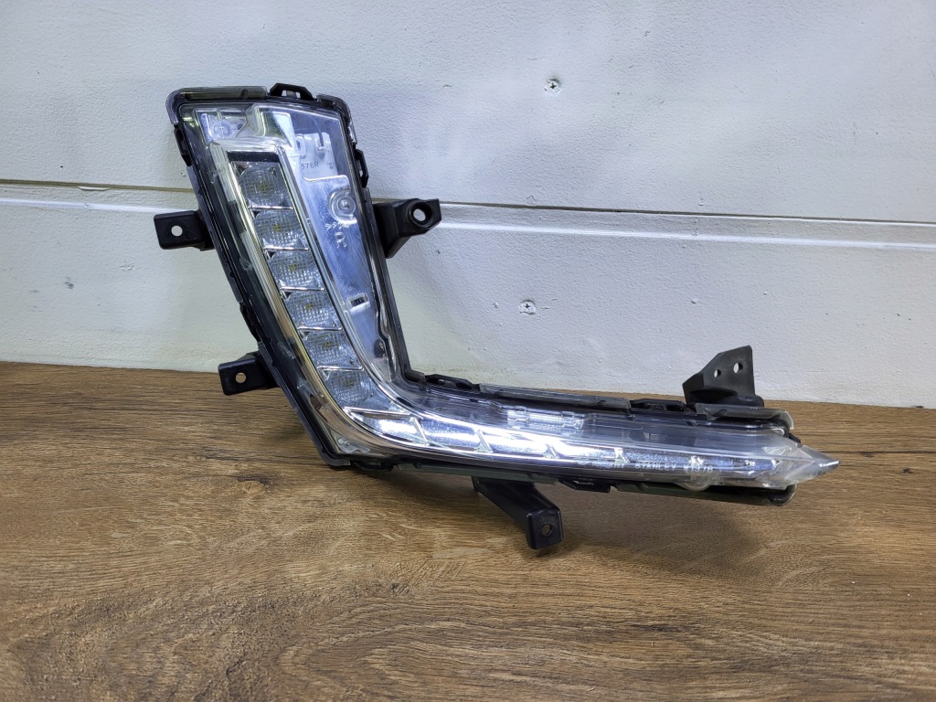 фото №1, Suzuki swift mk7 протитуманна фара правий w1376