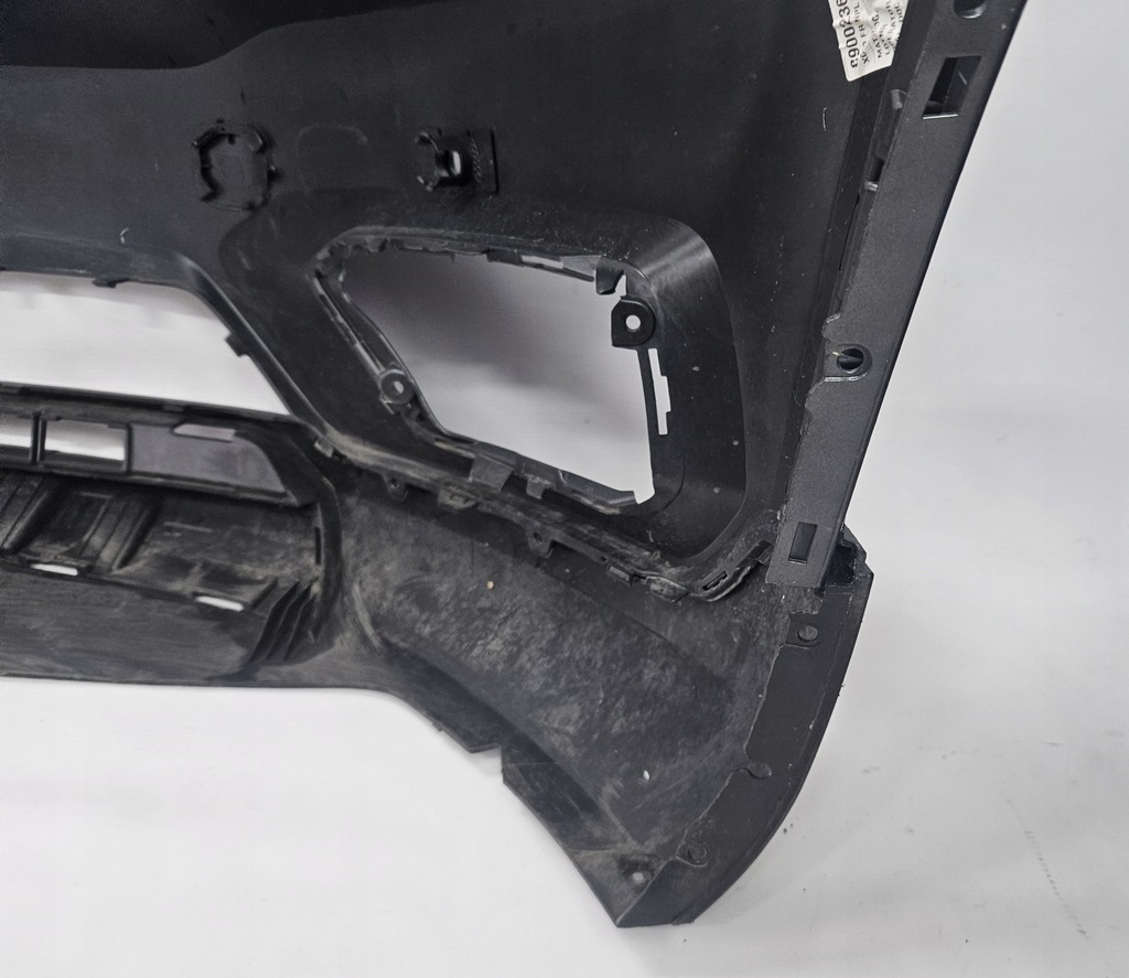 фото №15, Volvo xc40 2017 - 2022 бампер перед pdc 31449340