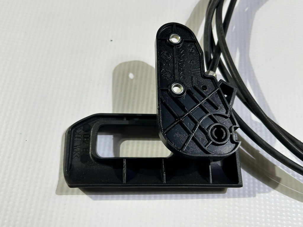 фото №10, Трос тягa відкривання капот maserati ghibli m157 2013-