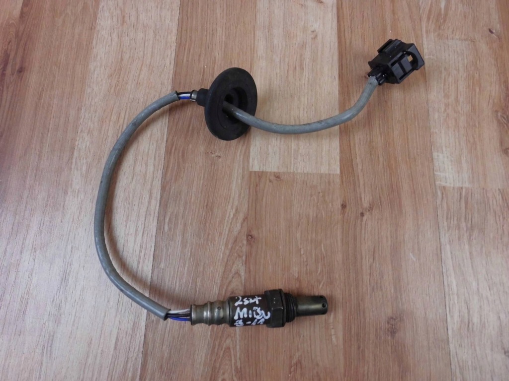 фото №1, Mitsubishi lancer x viii 1.8 датчик лямбда-зонд 1588a195