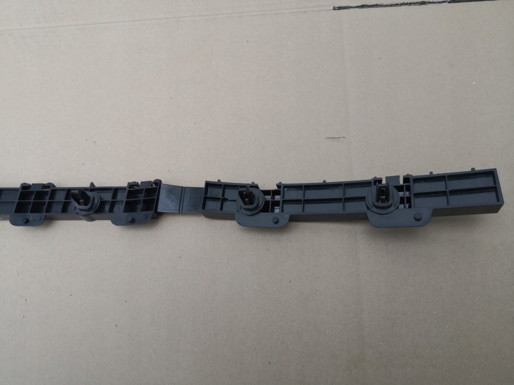 фото №7, Tesla x напрямна бампера правий задня новий 1034834-00-d