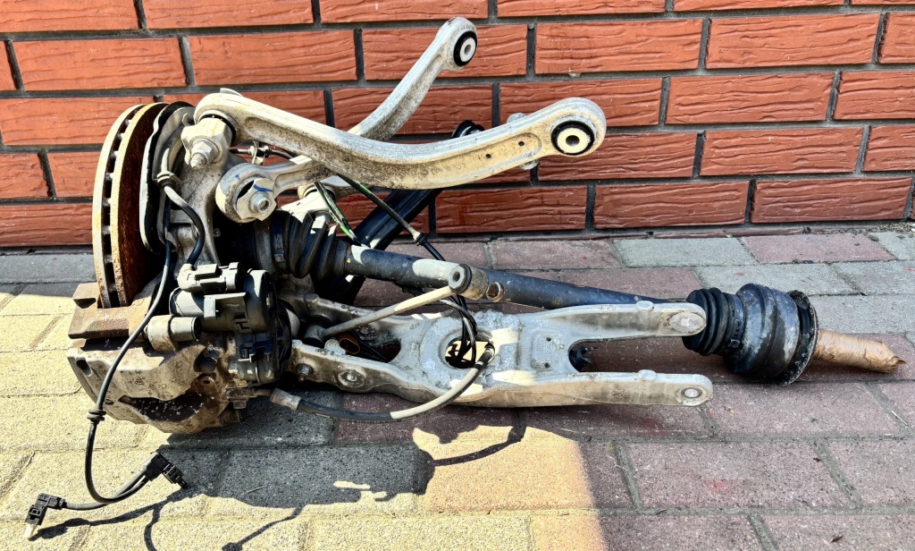 Купити Поворотний кулак важіль привідний вал задня prrawa ліва mercedes w253 4.3 amg