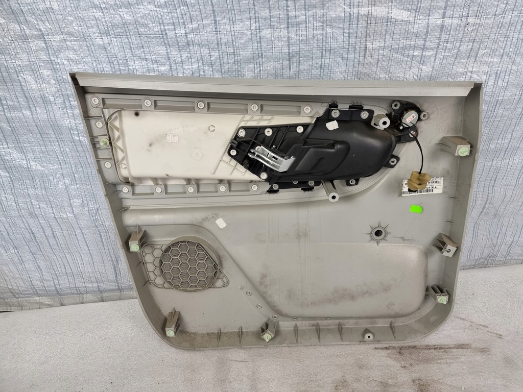 фото №6, Roomster обшивка дверь правый задняя