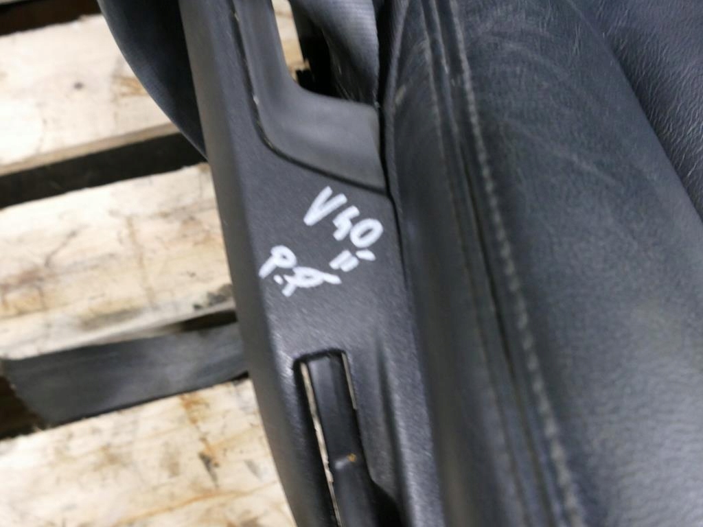 фото №13, Volvo v40 ii сидіння шкіряний чорний правий перед