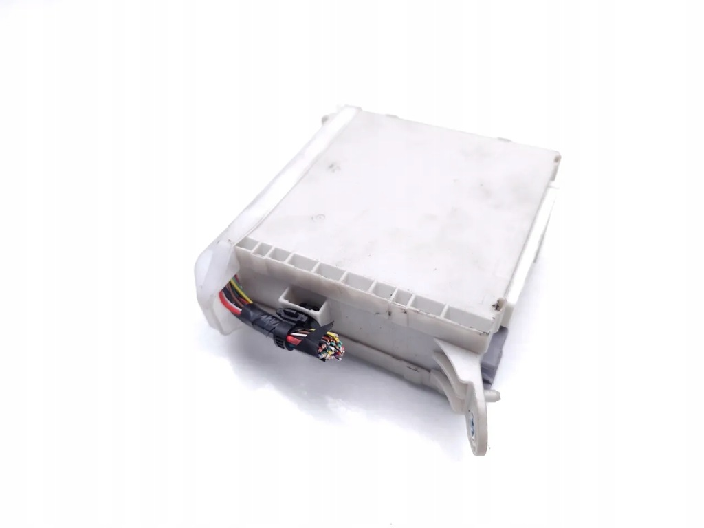 фото №10, Lexus ls рамка / модуль предохранителей 460 бензин 280kw 381 hp 82670-50160