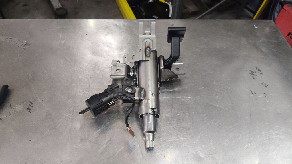 Купити Замок запалювання peugeot expert jumpy vivaro 2017-